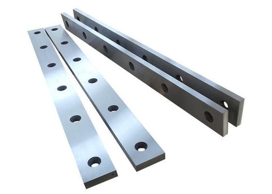 Cuchillas del esquileo del cocodrilo de la placa de acero de H13k para las líneas de la cortadora del corte de hoja de metal