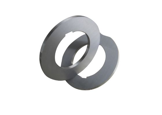 Proceso de la bobina del acero de carbono de las cuchillas del metal lateral del condensador de ajuste que raja